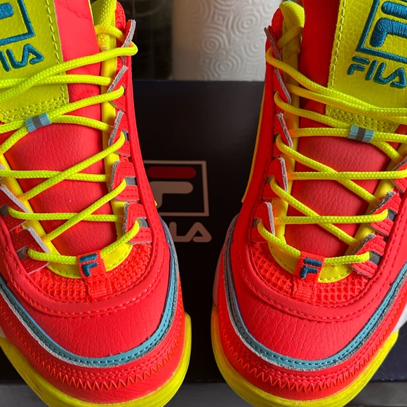 FILA Disruptor II Exp Mixed Media in Fiery Coral - Picture 7 of 9